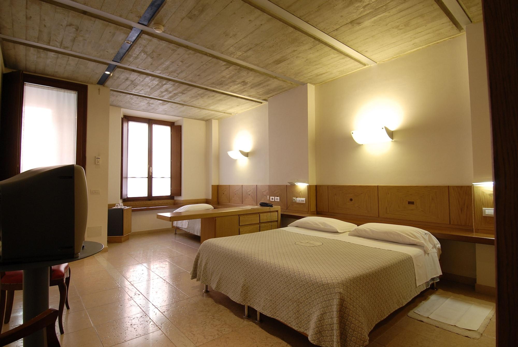 Bianchi Stazione Hotel Mântua